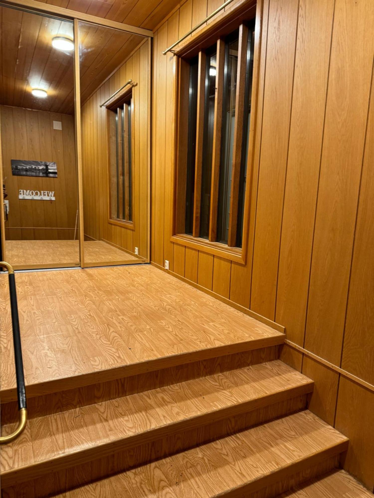 Kyst Apartment Тромсьо Екстериор снимка
